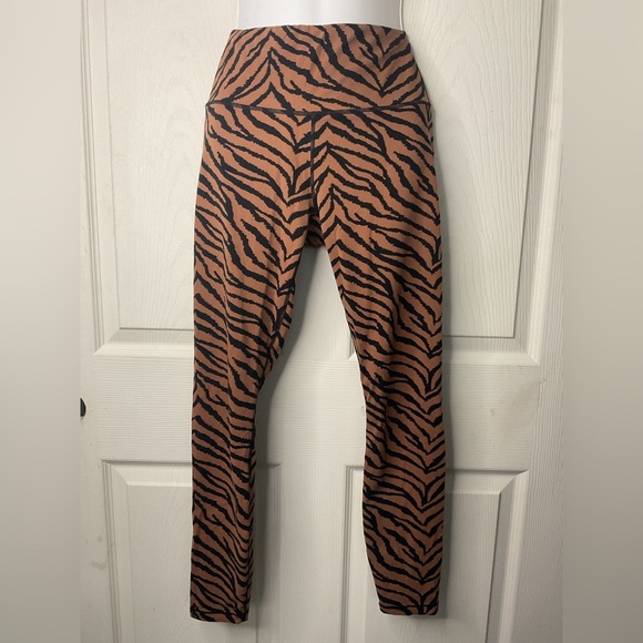 Varley Zebra Print Leggings - Picture 1 of 5